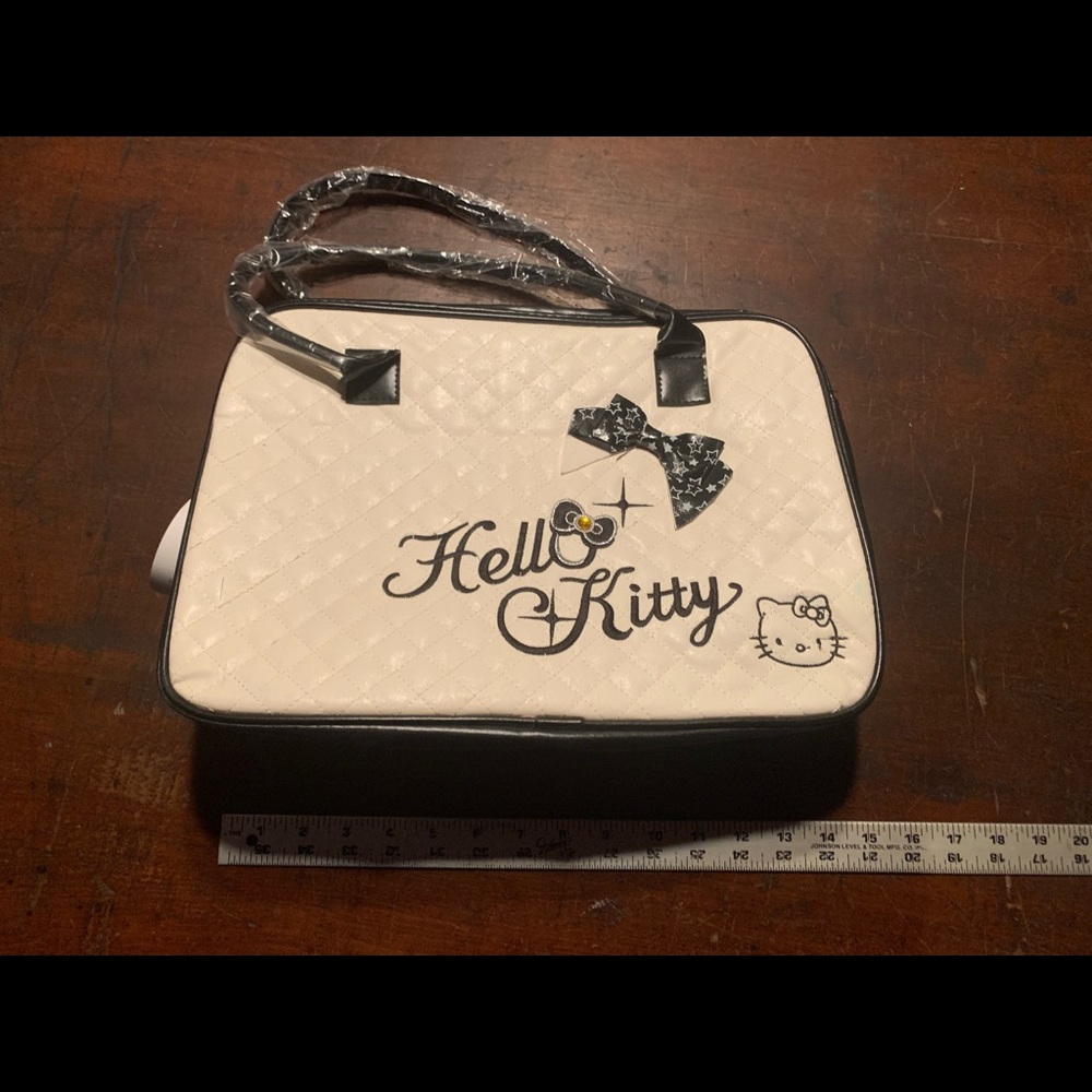 Hello Kitty shoulder bag